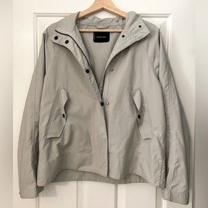 Everlane Cropped City Anorak raincoat